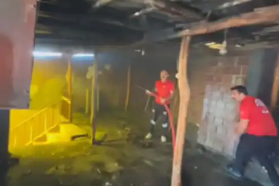 Kovancılar’da çatı yangını korkuttu