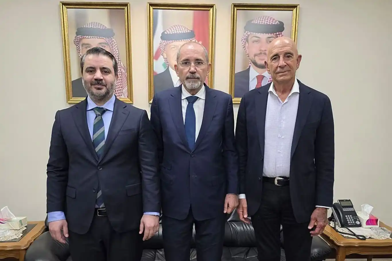 Şam: İşgal edilen topraklardan çekilmeden güvenlik anlaşması olmaz Şam: İşgal edilen topraklardan çekilmeden güvenlik anlaşması olmaz