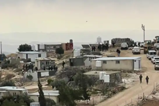 الاحتلال الصهيوني يهدم للمرة الثانية قرية فلسطينية على مساحة 3 آلاف دونم جنوب الخليل