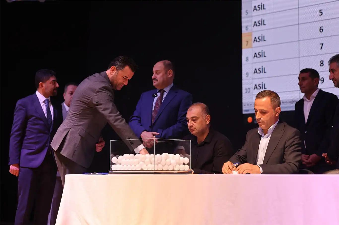 Şanlıurfa’da 100 toplu taşıma şoförü kura ile belirlendi