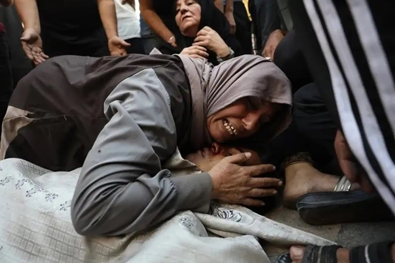 وزارة الصحة بغزة: ارتفاع حصيلة العدوان الإسرائيلي إلى 65062 شهيداً