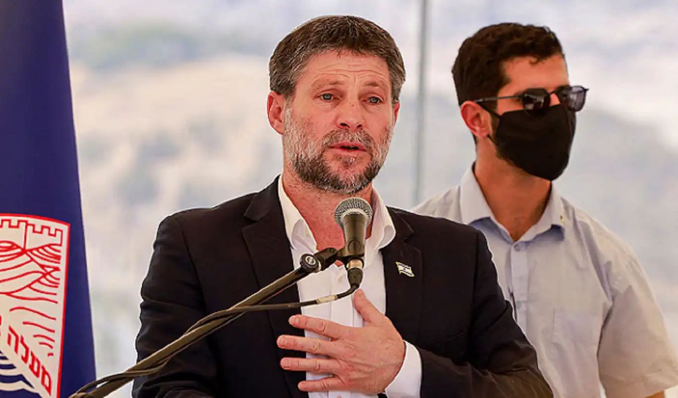 سموتريتش: غزة غنيمة عقارية ونناقش مع واشنطن تقاسمها سموتريتش: غزة غنيمة عقارية ونناقش مع واشنطن تقاسمها