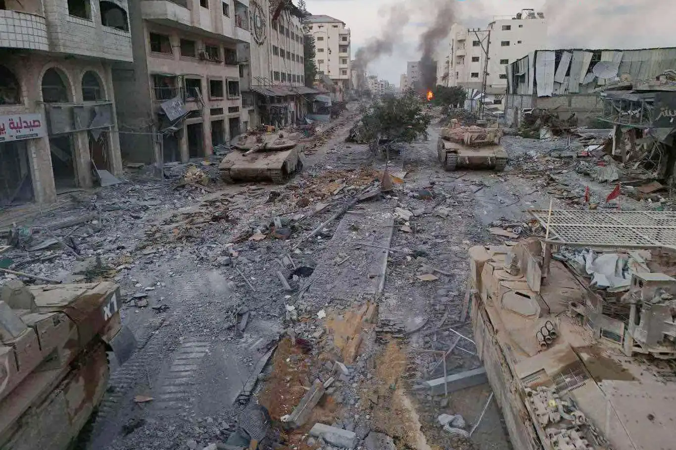Şifa Hastanesi yakınındaki katliama HAMAS'tan tepki: Savaş suçu niteliğinde Şifa Hastanesi yakınındaki katliama HAMAS'tan tepki: Savaş suçu niteliğinde