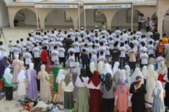 Cizre’de "Hayat Namazla Güzeldir" programının finali yapıldı
