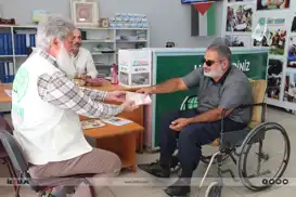 Nivîskarê ku di encama êrîşa PKKyê de bûbû xazî, temamê qezenca kitêba xwe bexşî Xezzeyê kir