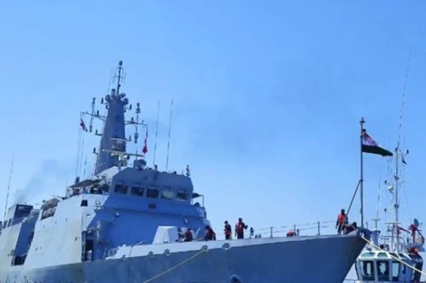 Hindistan'a ait savaş gemisi, ortak tatbikat için Güney Kıbrıs'ta Hindistan'a ait savaş gemisi, ortak tatbikat için Güney Kıbrıs'ta