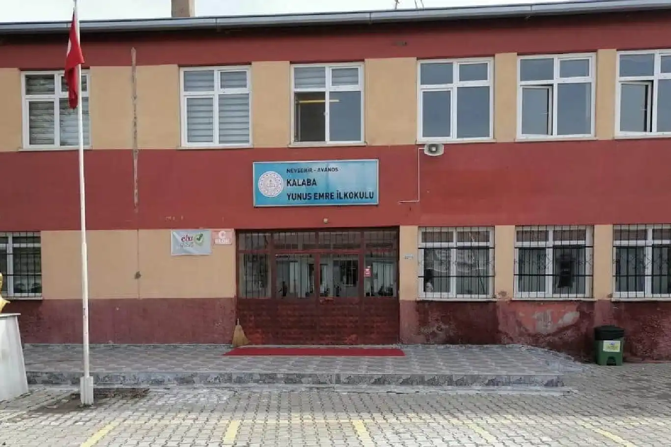 Nevşehir’de nefes borusuna kek parçası kaçan öğrenci hayatını kaybetti Nevşehir’de nefes borusuna kek parçası kaçan öğrenci hayatını kaybetti