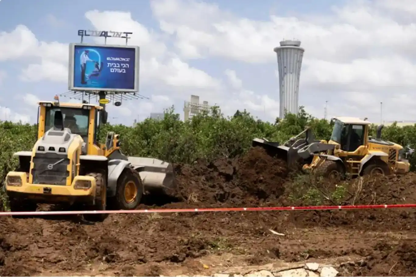 Yemeni missile attack causes temporary closure of Israel's Ben Gurion Airport Yemeni missile attack causes temporary closure of Israel's Ben Gurion Airport