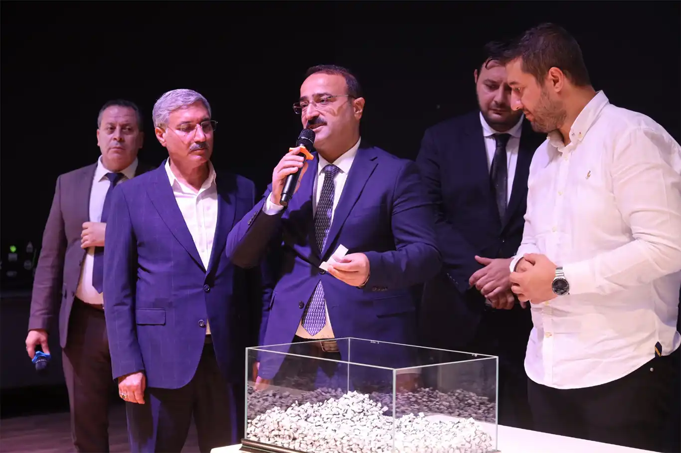 Şanlıurfa’da 5 bin aday arasından 106 kişi işe alındı Şanlıurfa’da 5 bin aday arasından 106 kişi işe alındı