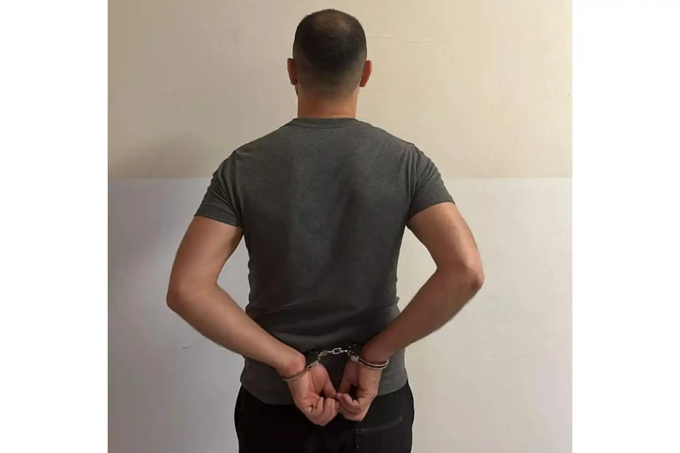 Gaziantep’te hakkında kesinleşmiş hapis cezası bulunan şahıs yakalandı Gaziantep’te hakkında kesinleşmiş hapis cezası bulunan şahıs yakalandı
