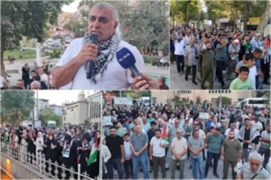 Malatya'da binler Küresel Sumud Filosu'na destek için yürüdü