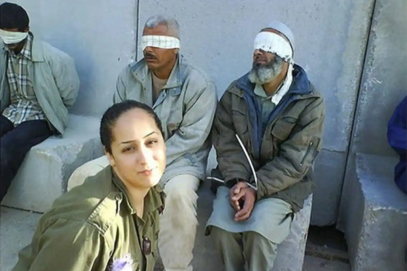 رژێمی سەهیۆنی هەزاران فەلەستینی بێ تاوان زیندانی دەکات رژێمی سەهیۆنی هەزاران فەلەستینی بێ تاوان زیندانی دەکات