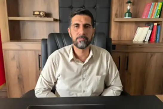 بسبب التعري والانحطاط الأخلاقي فيها..رئيس حزب الهدى في قونية يعارض حفلًا غنائيًا ويدعو لإلغائه