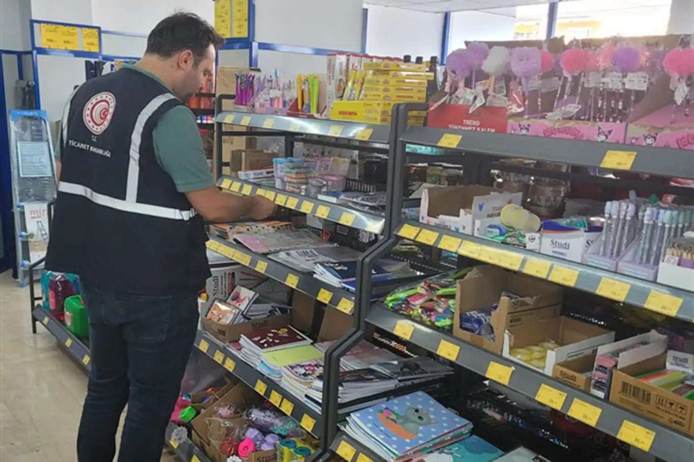 Konya'da kırtasiye ürünlerine denetim