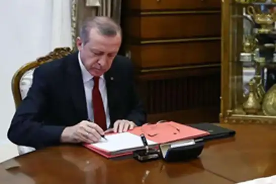 Yurt dışına çıkış harcında artış kararı Resmi Gazete'de 