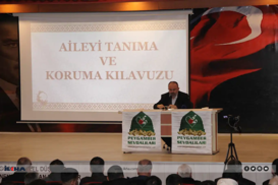 الكاتب أوزكان يامان: الإسلام هو التصور النقي الوحيد لقضية المرأة