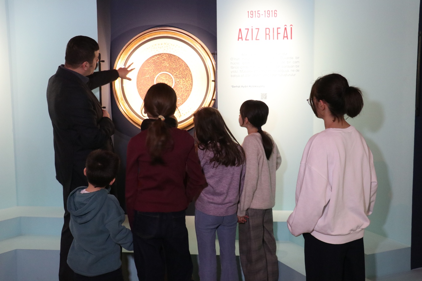 "Hâne" sergisi yoğun ilgi görüyor