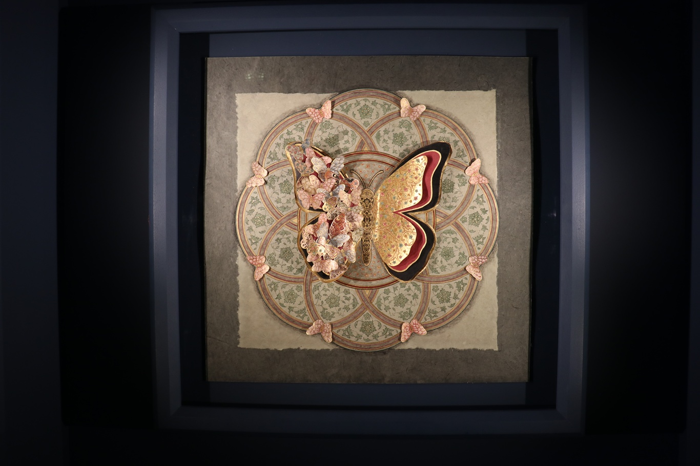 "Hâne" sergisi yoğun ilgi görüyor