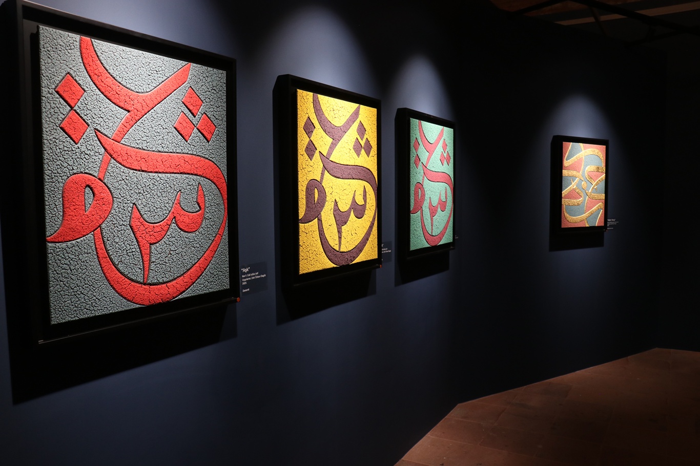 "Hâne" sergisi yoğun ilgi görüyor