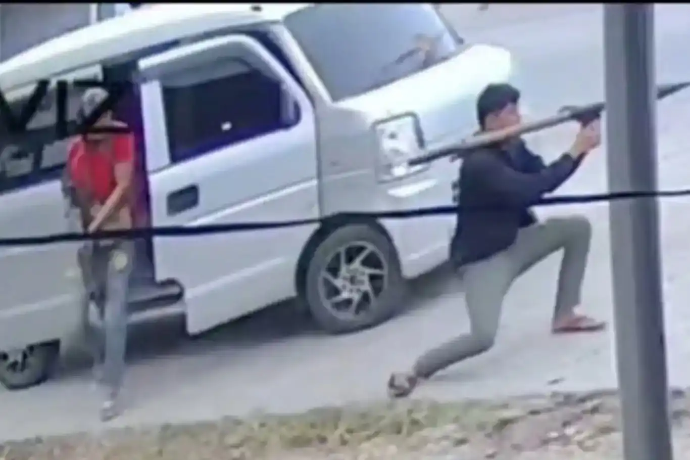 الفلبين..هجوم صاروخي يستهدف موكب رئيس بلدية وتوثيقه بالكاميرات