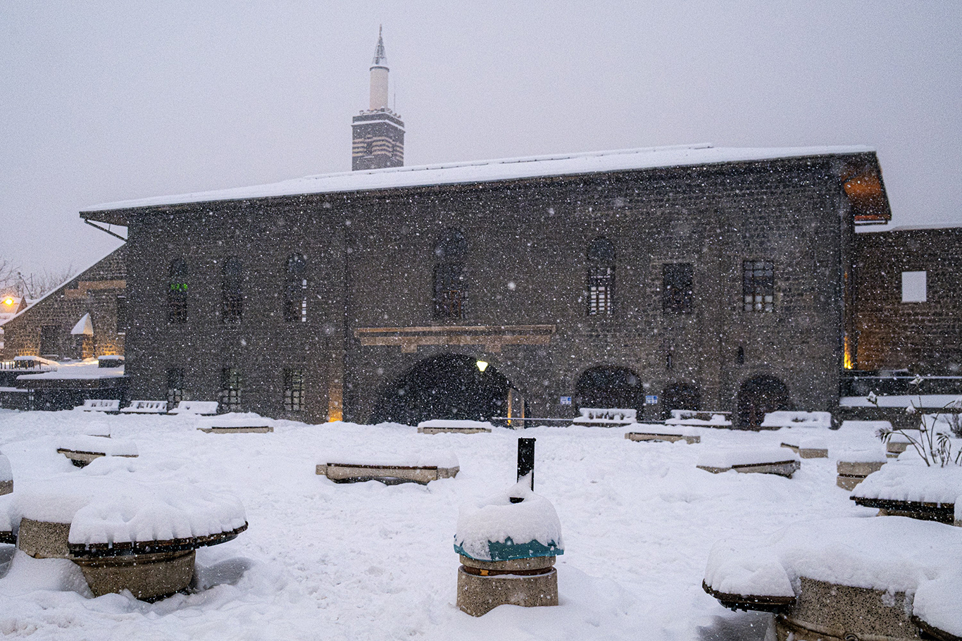 Meteorolojiden Diyarbakır için kuvvetli kar yağışı uyarısı