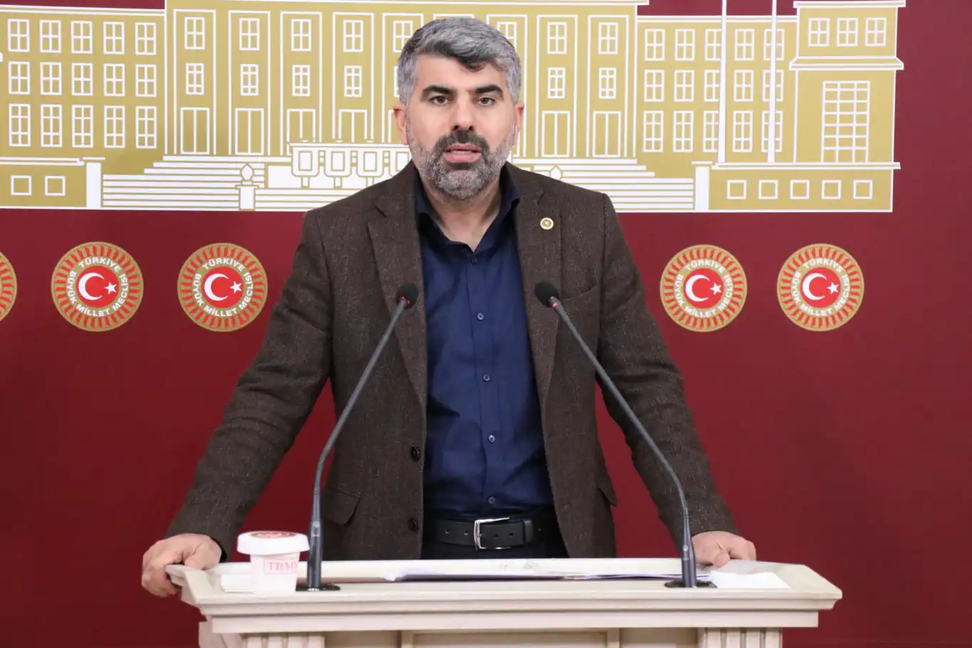 النائب في حزب الهدى دينتش: البرنامج الاقتصادي الذي لا يُنقذ الشعب من الفقر لا يمكن اعتباره ناجحًا