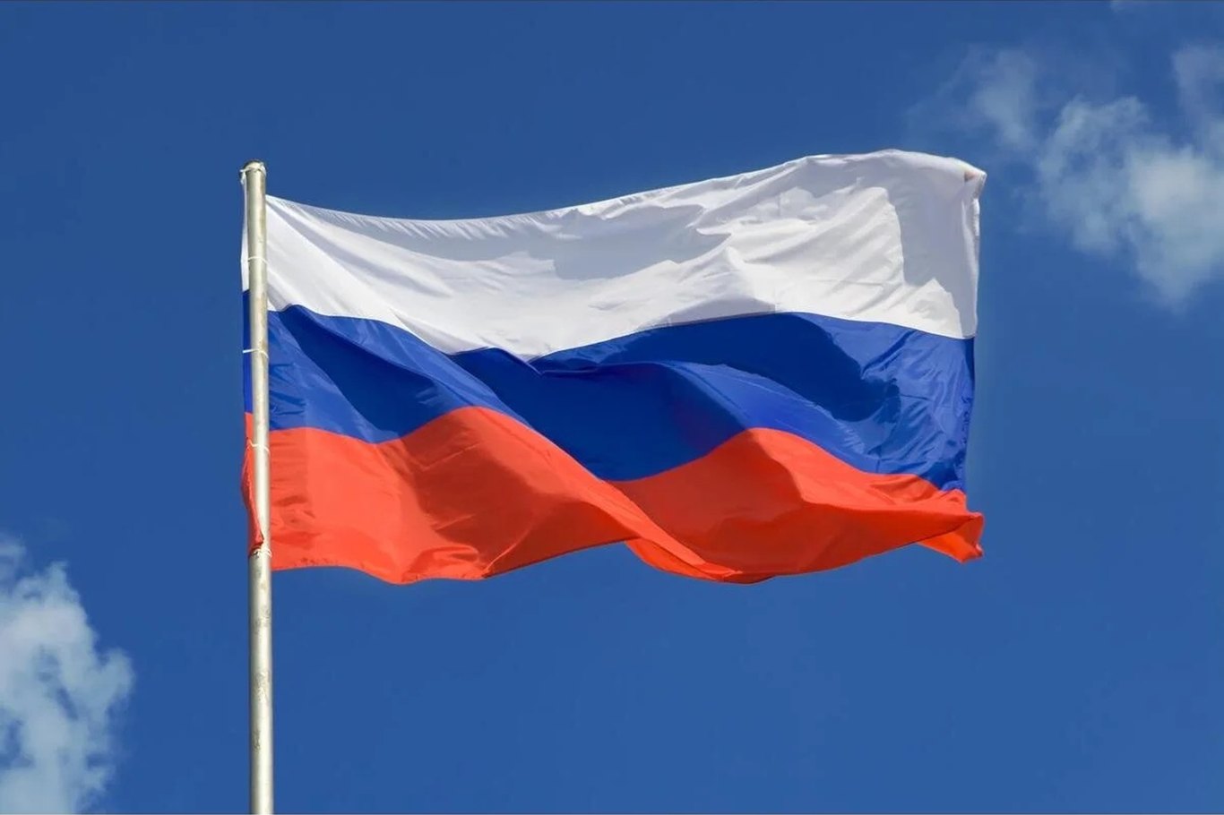 Russia expels Hungarian diplomats in retaliation for Budapest's move