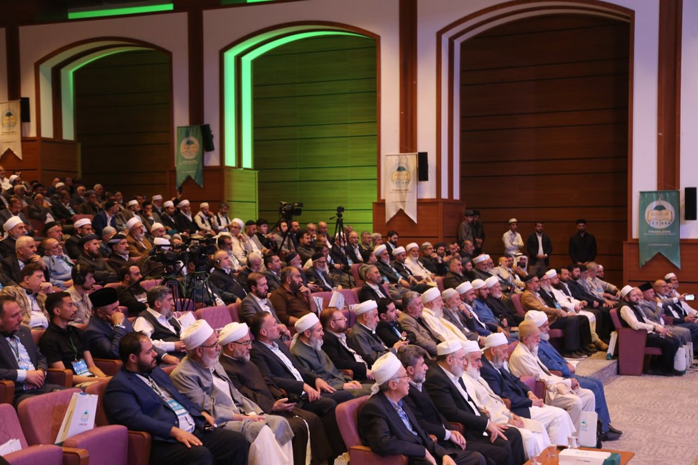 یازدهمین گردهمایی علما در دیاربکر آغاز شد