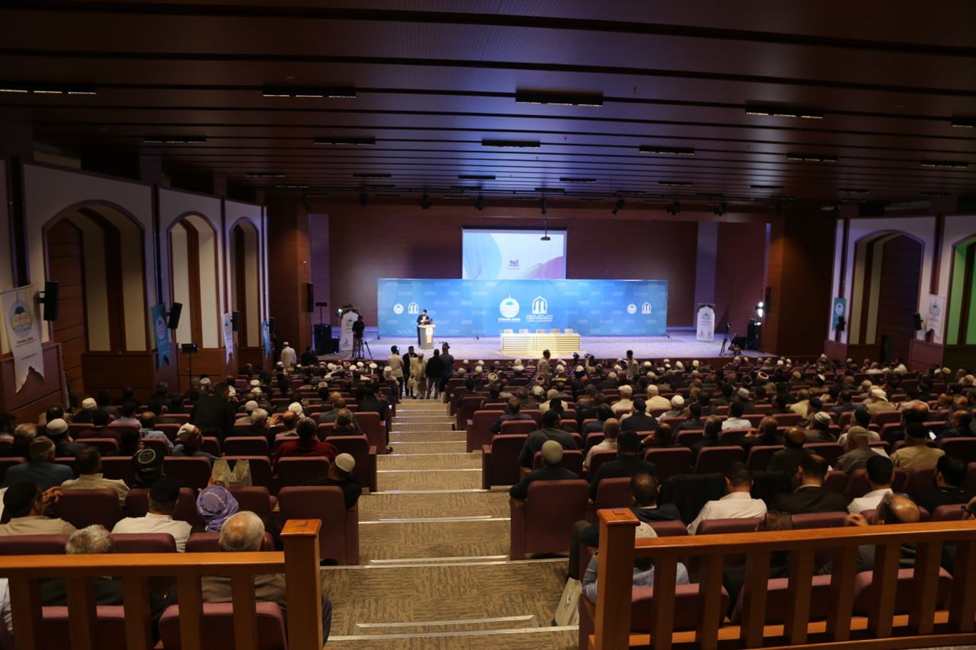 HÜDA PAR leader calls on Islamic scholars to lead Muslim revival and strengthen unity