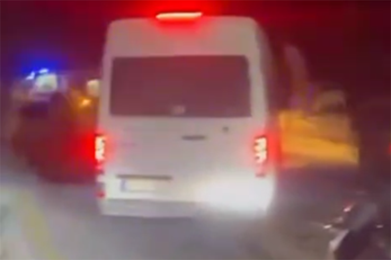 Malatya'da minibüs ile otomobil çarpıştı: 5 yaralı