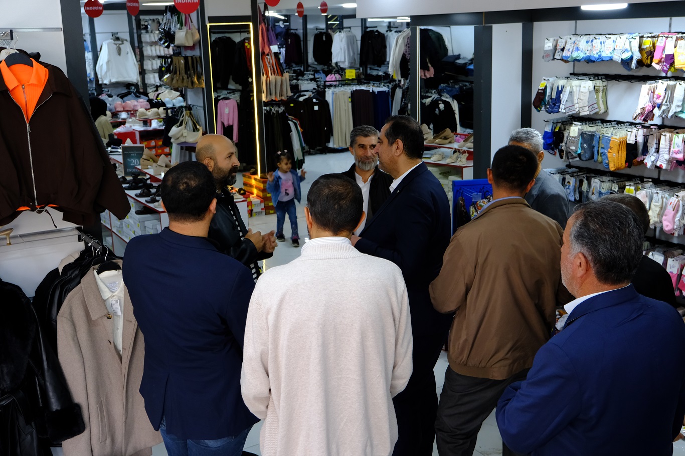 Parlamenterê HUDA PARê Ramanli li Şemzînanê bi gel re hat cem hev