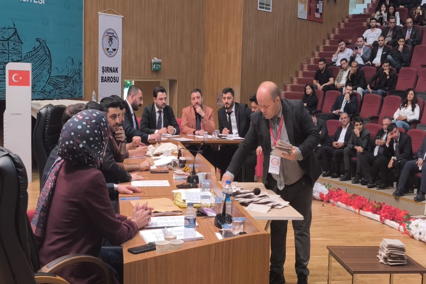 Şırnak'ta Baro başkanlığına Av. Metin Tatar seçildi