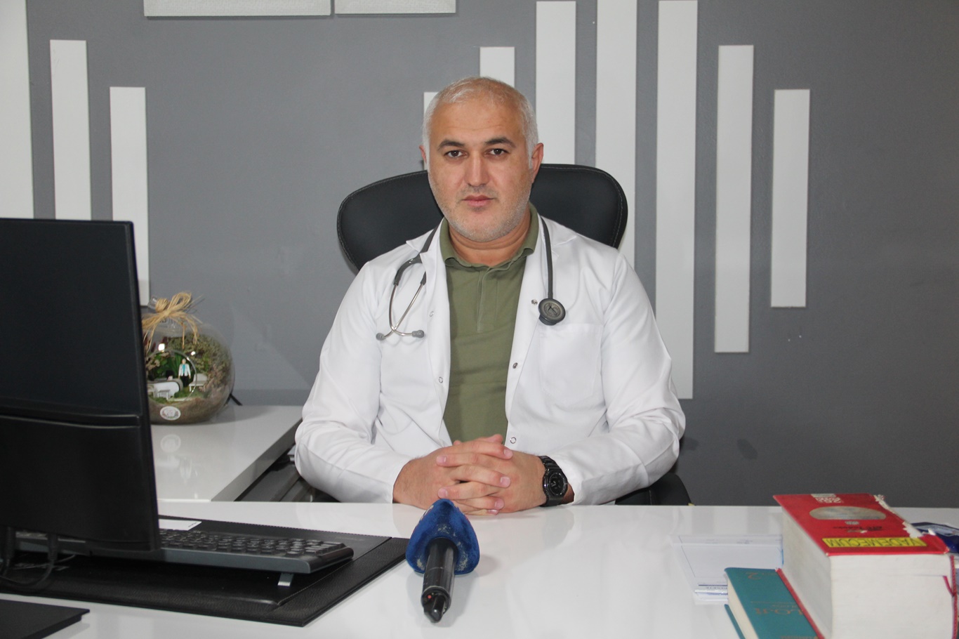 İç Hastalıkları (Dâhiliye) Uzmanı Dr. Ahmet Nas