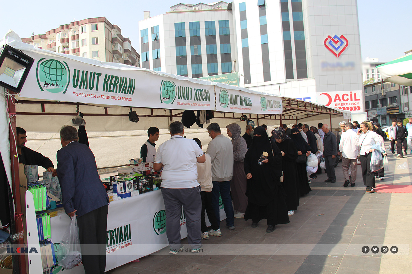 Hope Caravan organizes charity fair to support needy families in Diyarbakır