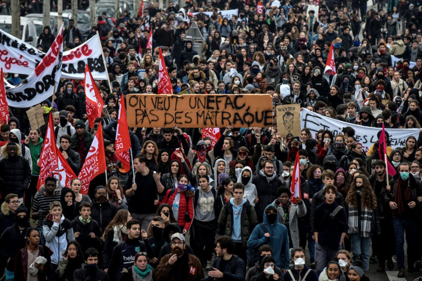 French students continue protests despite government measures