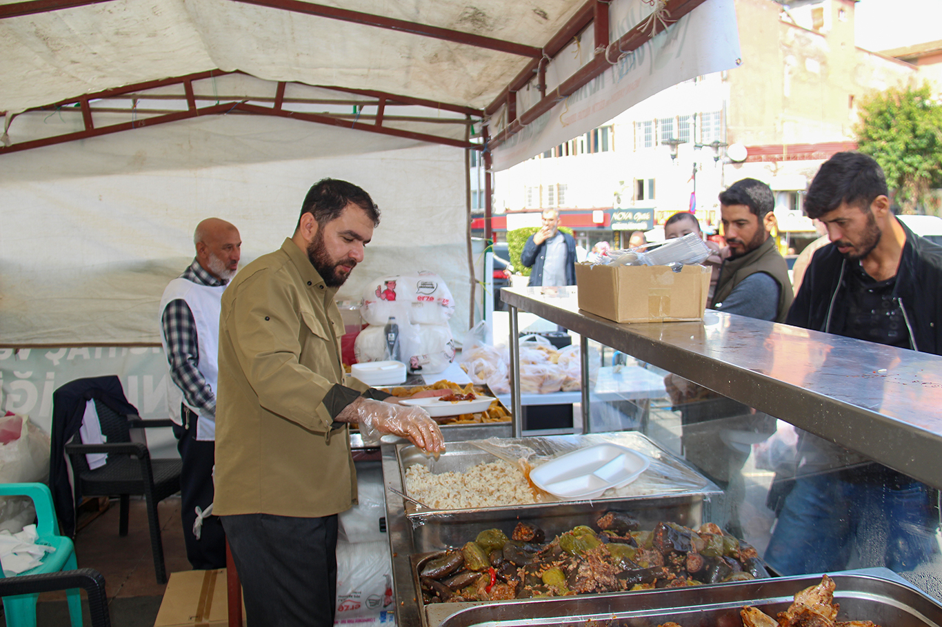 Kermesa Karwana Hêvîyê didome: Qezencên wê ew ê ji mihtacan re were xerckirin