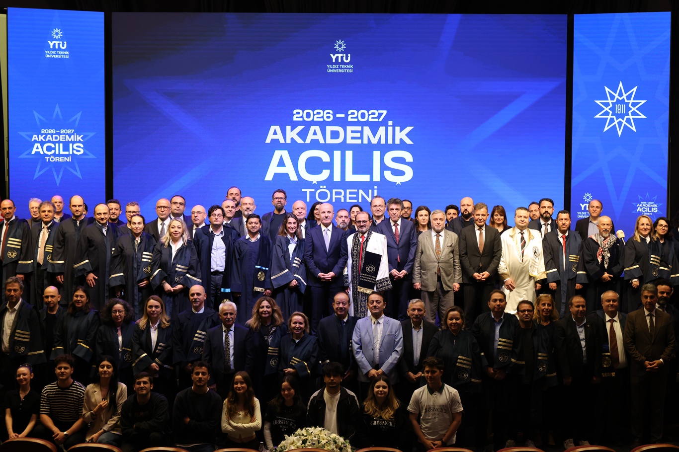YÖK Başkanı Özvar: Üniversitelerde geleneksel eğitim anlayışı yeniden değerlendirilmeli