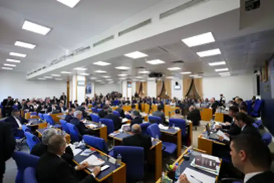 Fon tasfiyesinde 1 milyon liraya kadar ara ödeme düzenlemesi komisyondan geçti