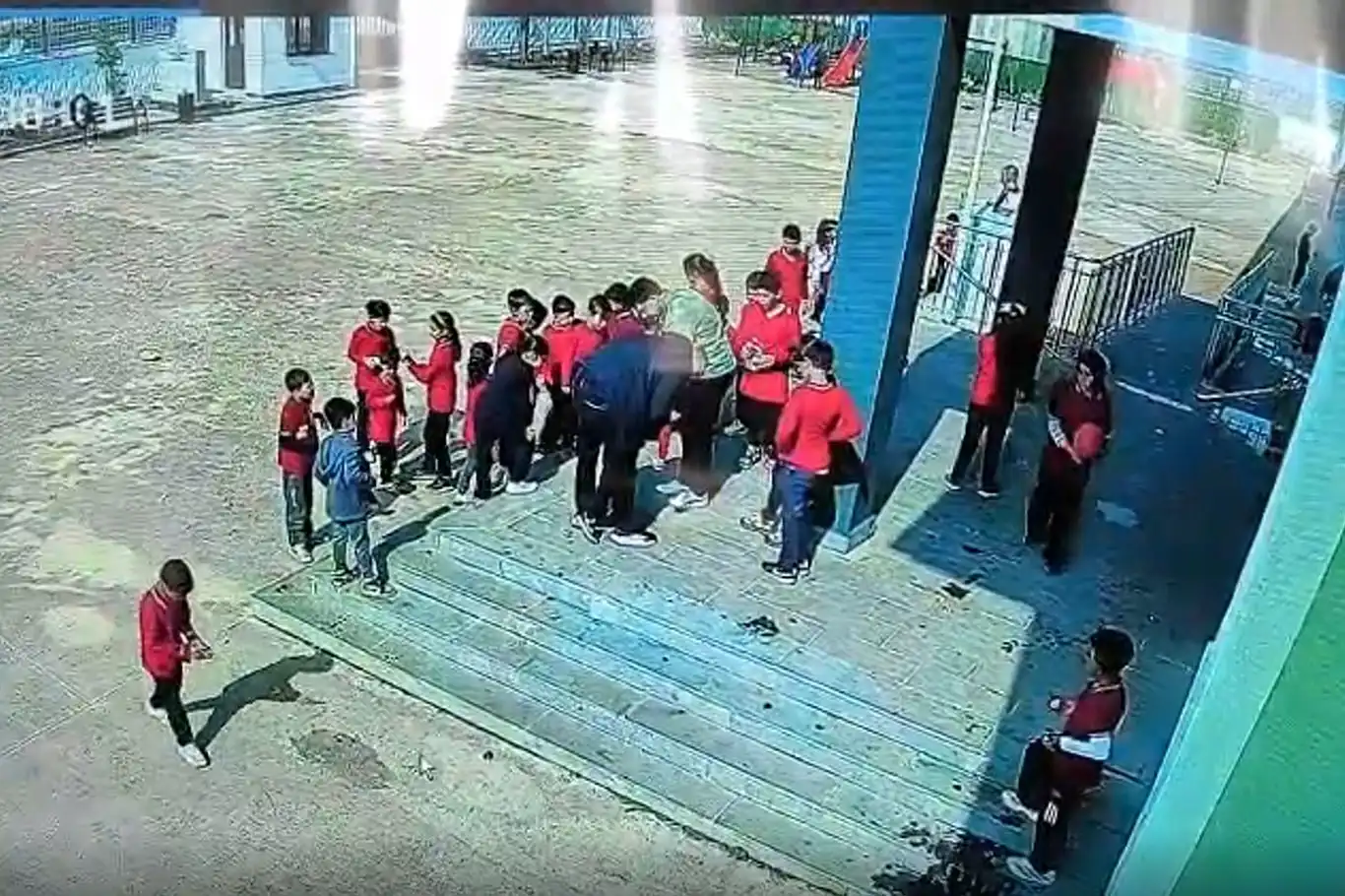 Diyarbakır’da müdür yardımcısından hayat kurtaran müdahale