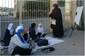 الاتحاد العالمي لعلماء المسلمين يدين منع الطالبات والمعلمات المحجبات من دخول المدارس في أذربيجان