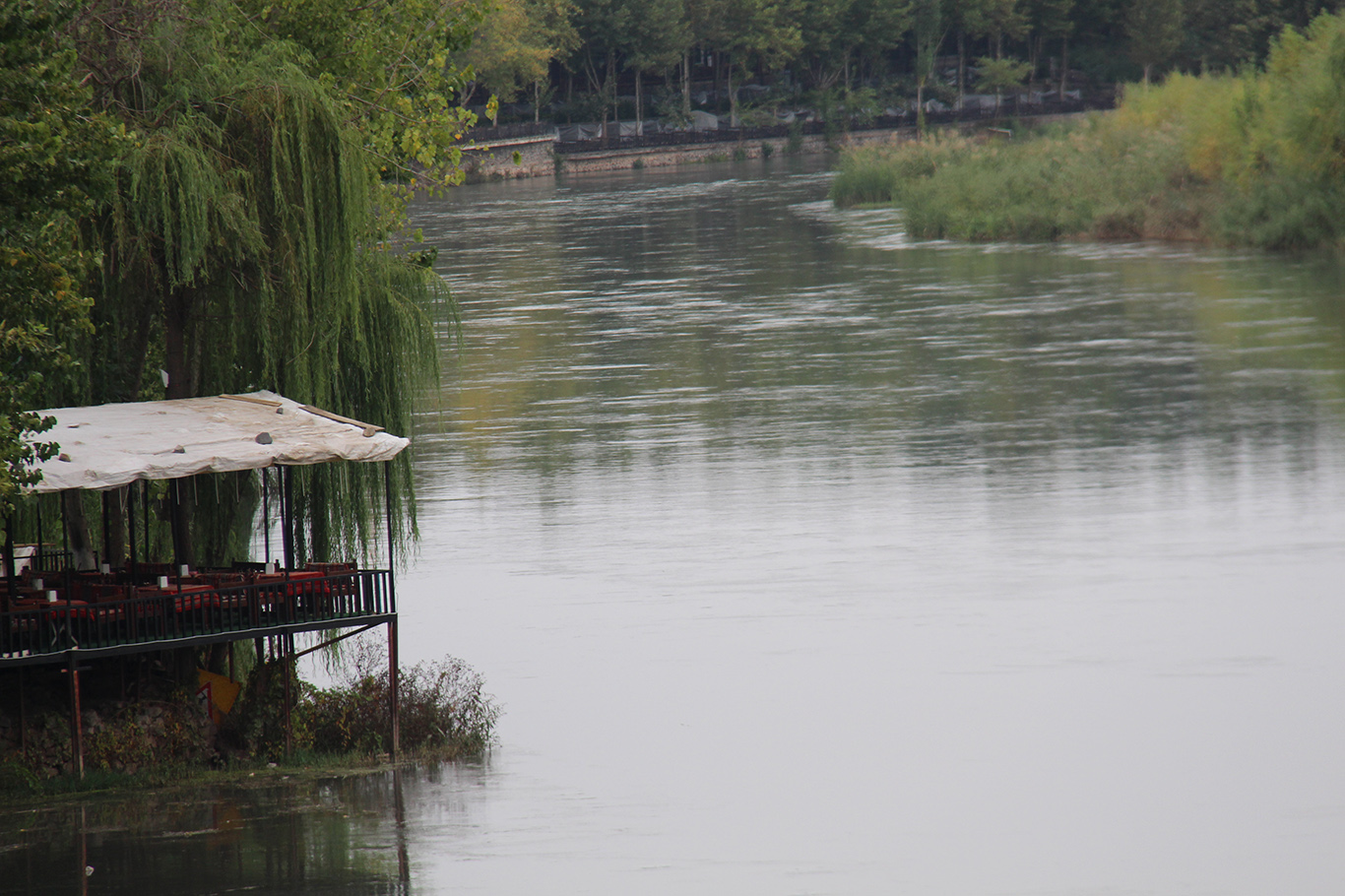 Diyarbakır'da yağışlarla birlikte Dicle Nehri'nin debisi arttı