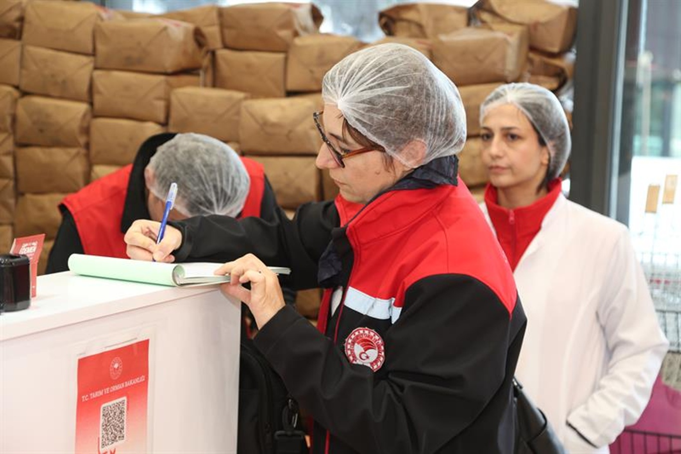 Bursa’nın 17 ilçesinde eş zamanlı gıda denetimi