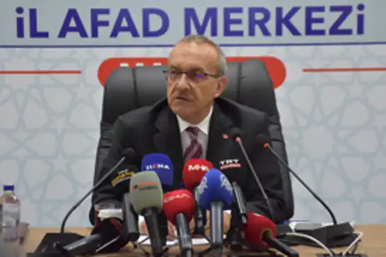 Vali Yavuz: Dere yataklarına kesinlikle inşaat yapılmasına müsaade etmemeliyiz