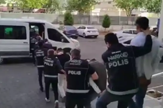 Şanlıurfa'da uyuşturucu operasyonlarında 13 kişi tutuklandı