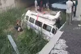 Li Hindistanê otobûs kete nav qenalê: 7 mirî, 9 birîndar
