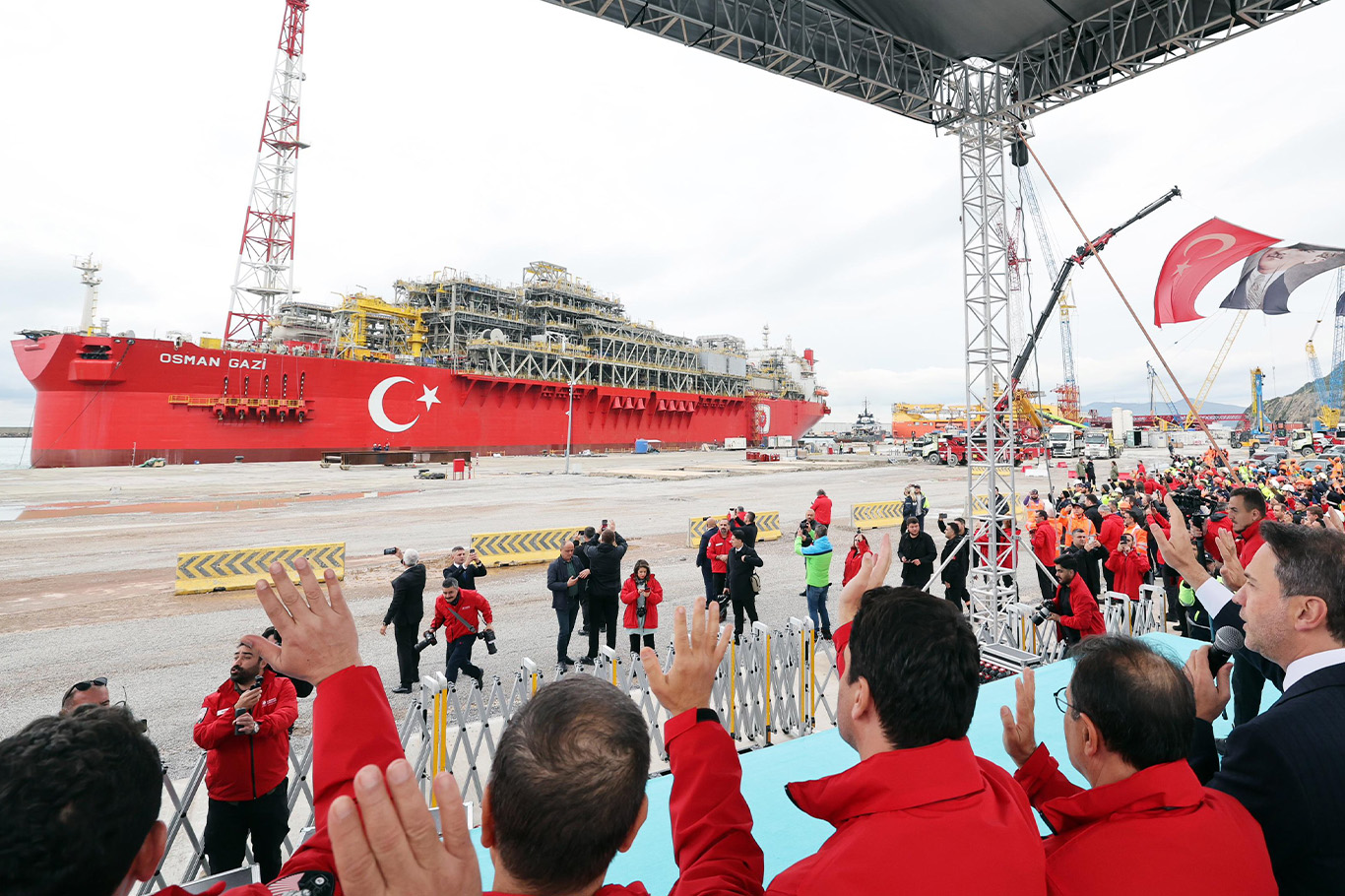 Osman Gazi, Sakarya Gaz Sahası’na uğurlandı