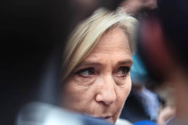 Ji bo nixumandinê qedexekirin, ji bo kippeyan azadî: Li ser neteweperesta Fransî Le Pen şîroveyên "durû"