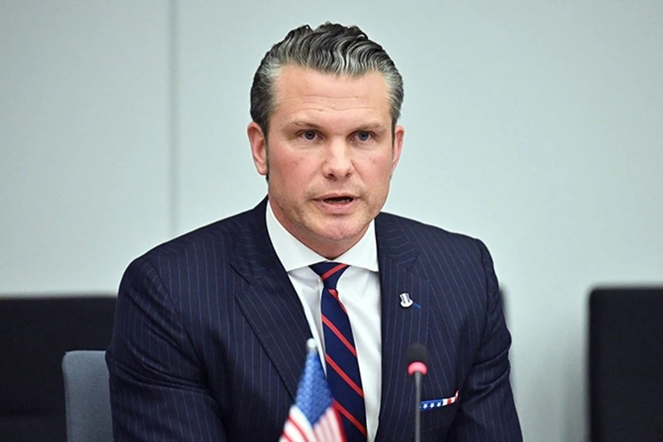 Hegseth'in Müslüman düşmanlığı: "Tanrım, beni İslamcılarla savaşmaya gönder"