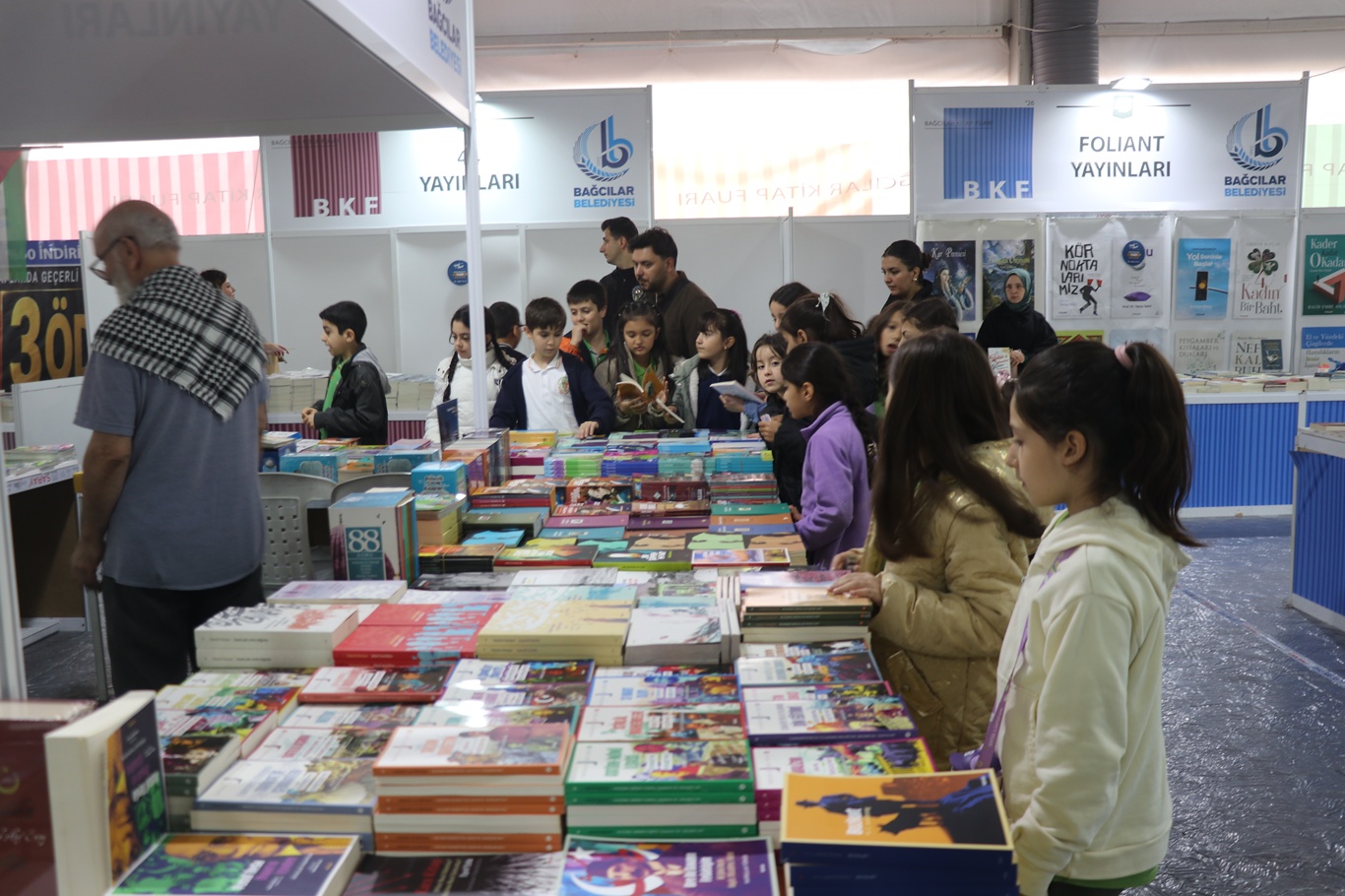 5'inci Bağcılar Kitap Fuarı açıldı