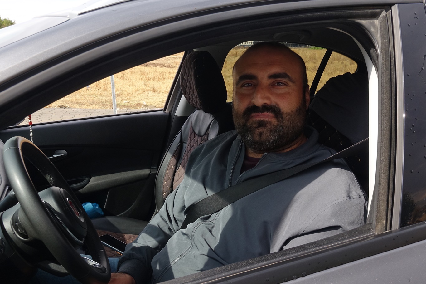Batman'da yağmur sonrası yollar çamura döndü: Mahalle sakinleri altyapı bekliyor